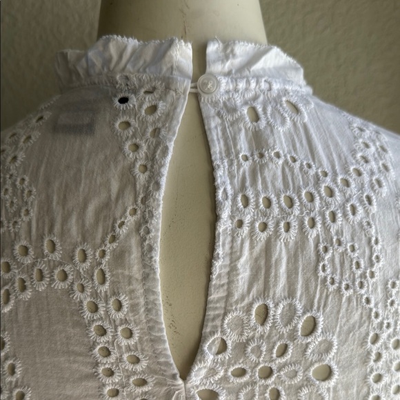 Sanctuary Eyelet Blouse - Size Medium - Picture 4 of 5